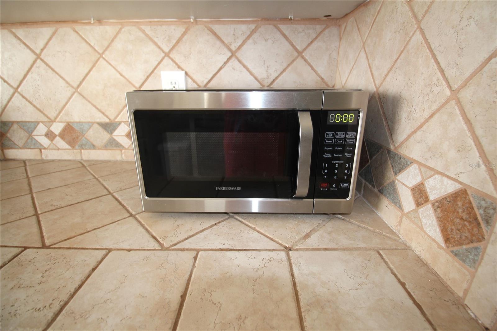 390 S Woodlands Dr Property Photo 25