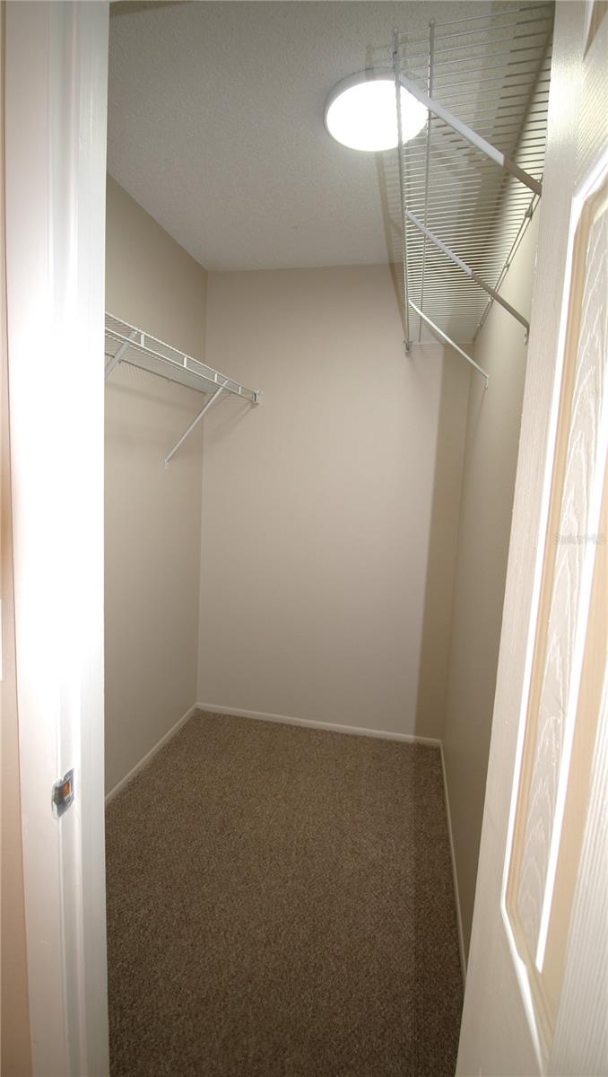 390 S Woodlands Dr Property Photo 28