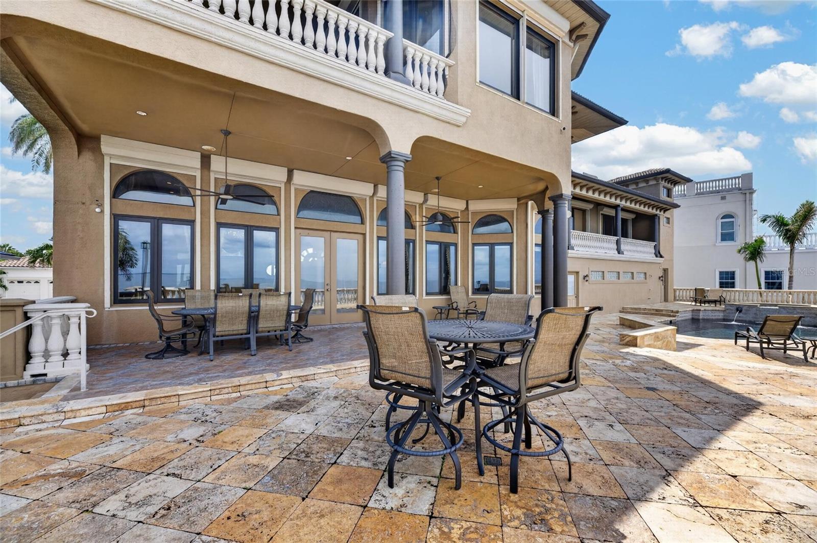 1429 Jumana Loop Property Photo 14