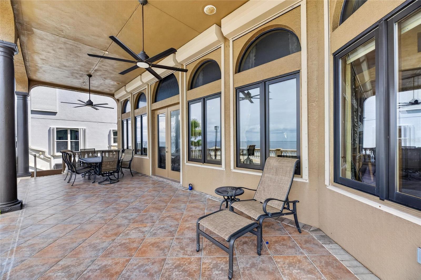 1429 Jumana Loop Property Photo 17