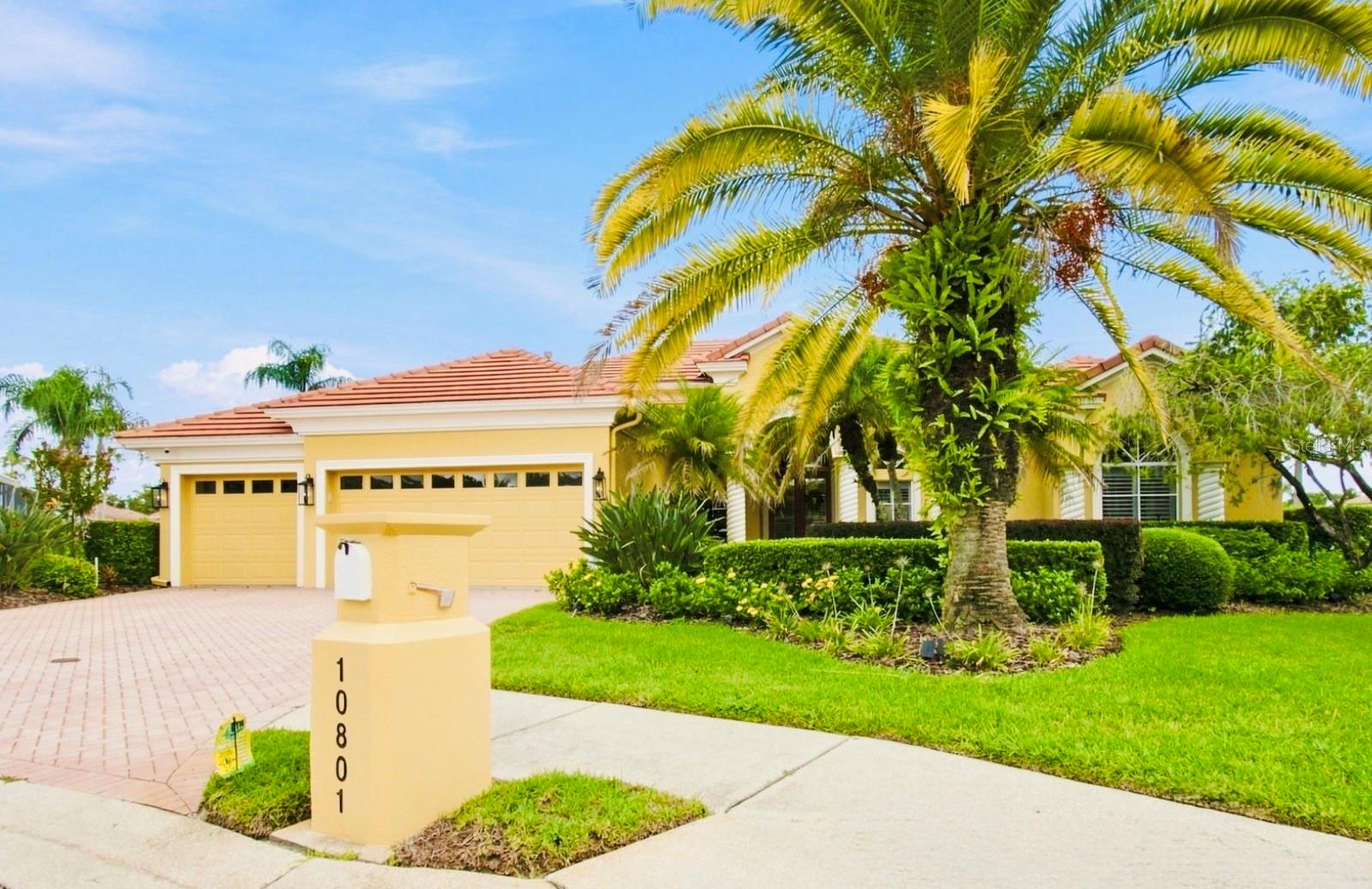 10801 Barbados Isle Dr Property Photo 1