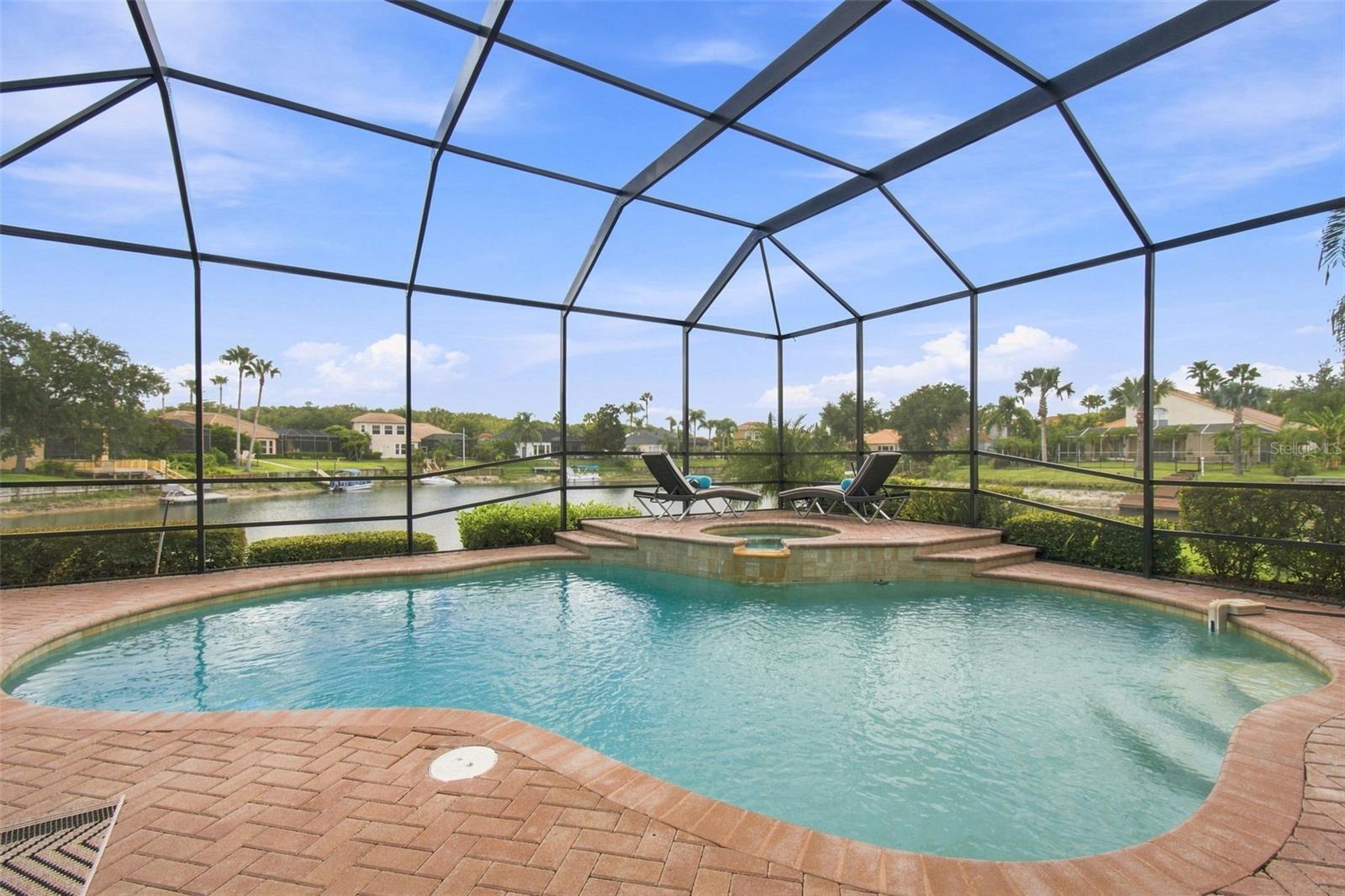 10801 Barbados Isle Dr Property Photo 8