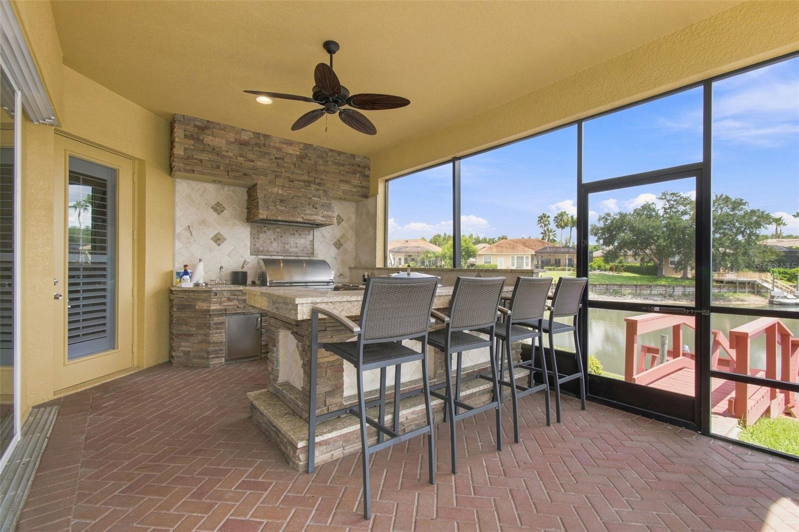 10801 Barbados Isle Dr Property Photo 14