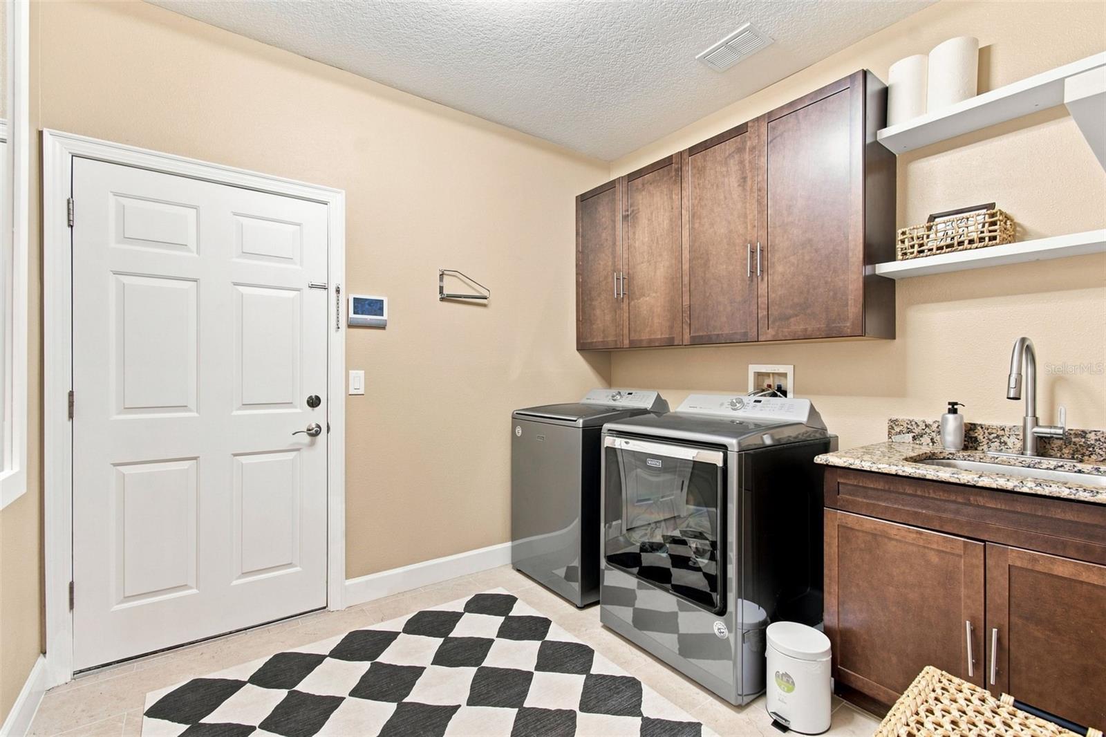 10801 Barbados Isle Dr Property Photo 58