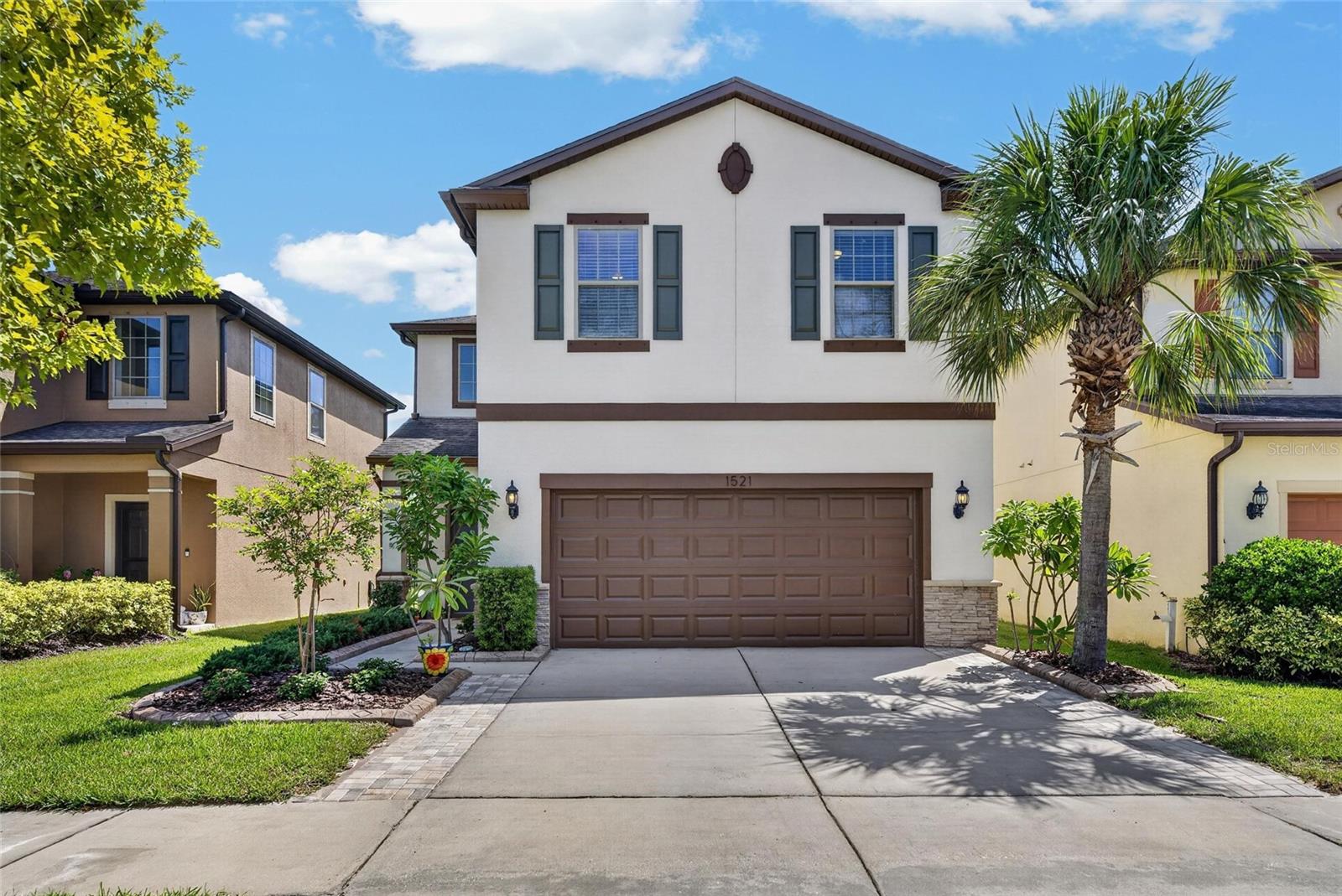 1521 CUSTER BAYOU ST Property Photo 1