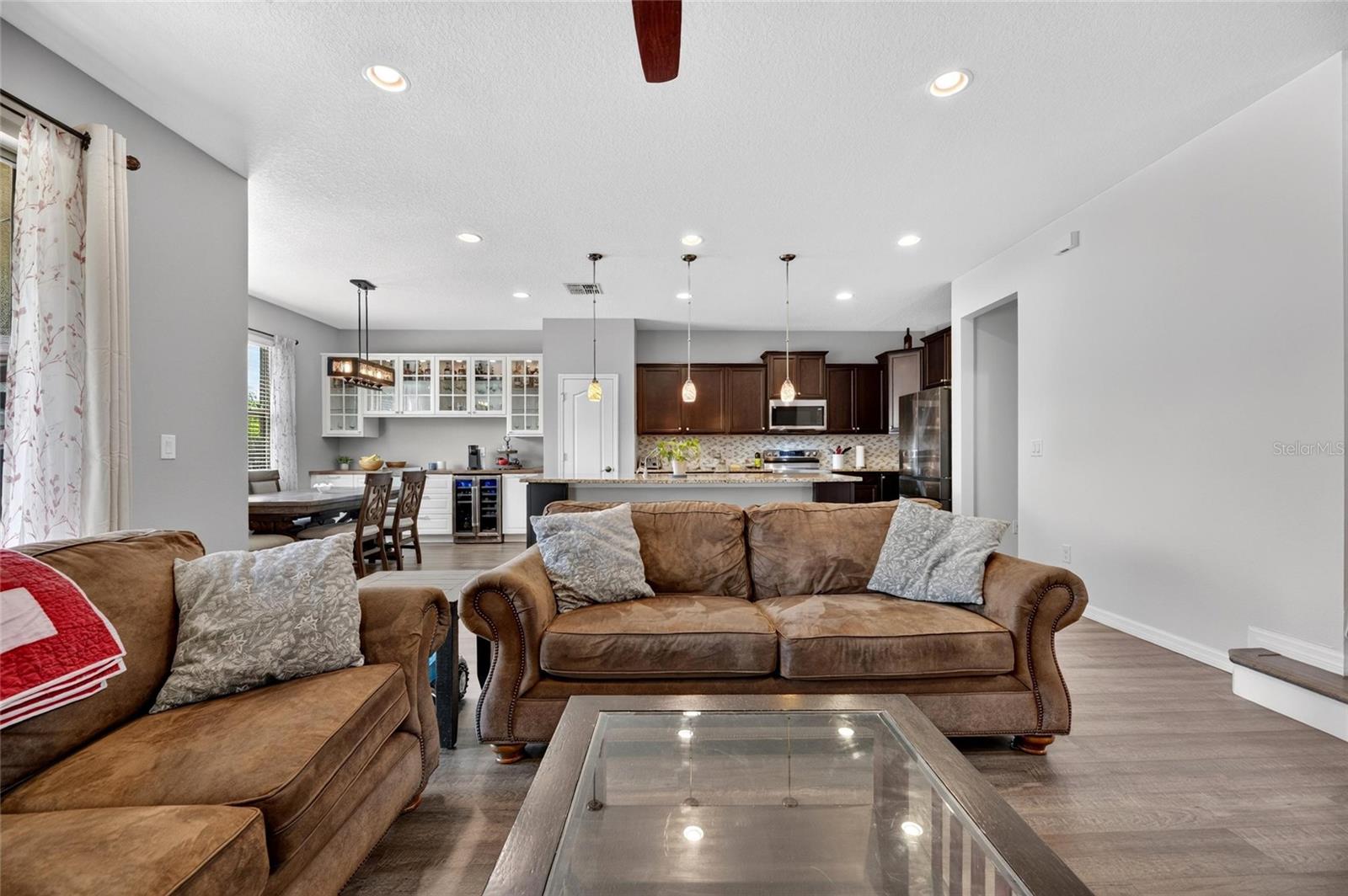 1521 Custer Bayou St Property Photo 18