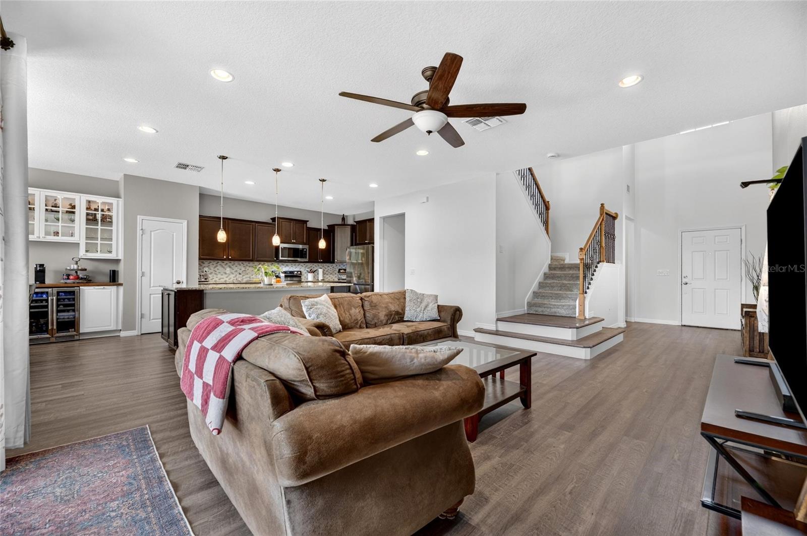 1521 Custer Bayou St Property Photo 19