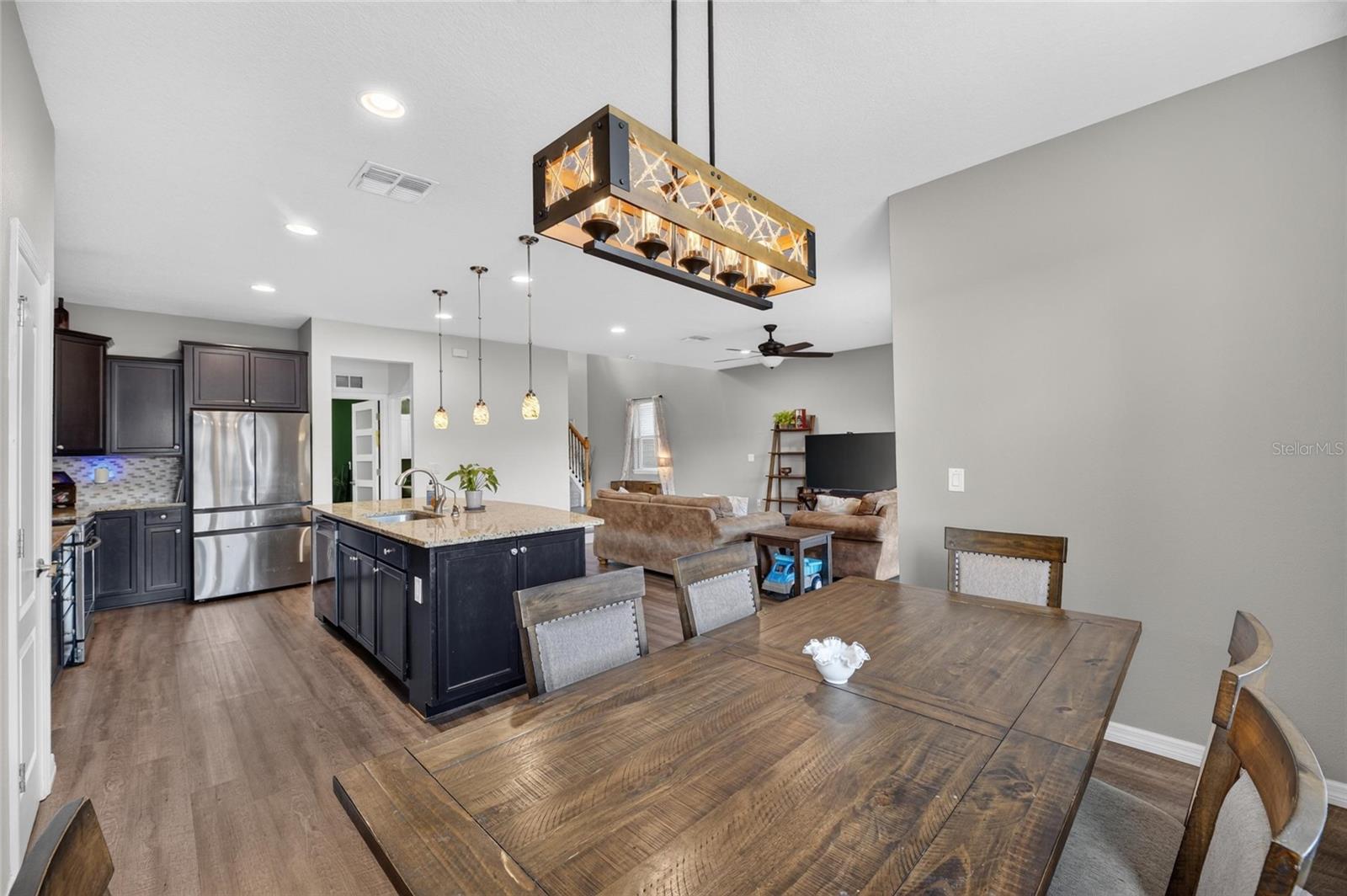 1521 Custer Bayou St Property Photo 32