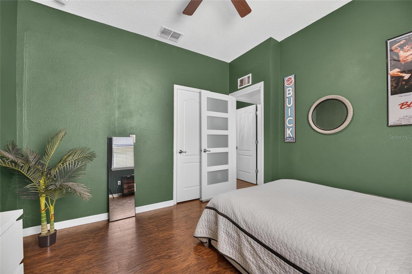 1521 Custer Bayou St Property Photo 38
