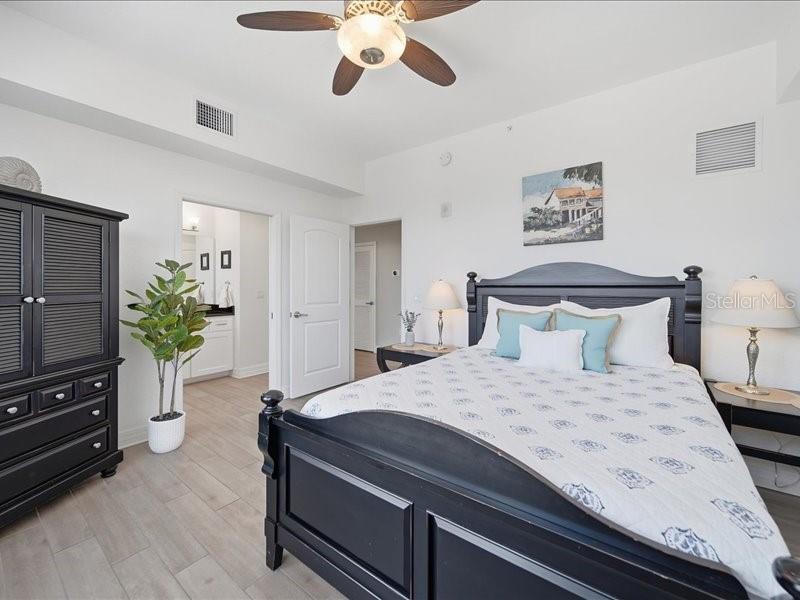 706 Bayway Blvd #501 Property Photo 40