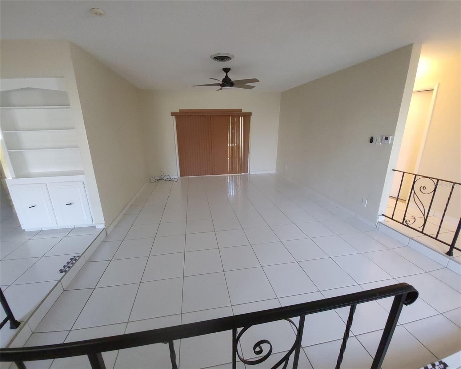 831 Sw 49th Ter Property Photo 3