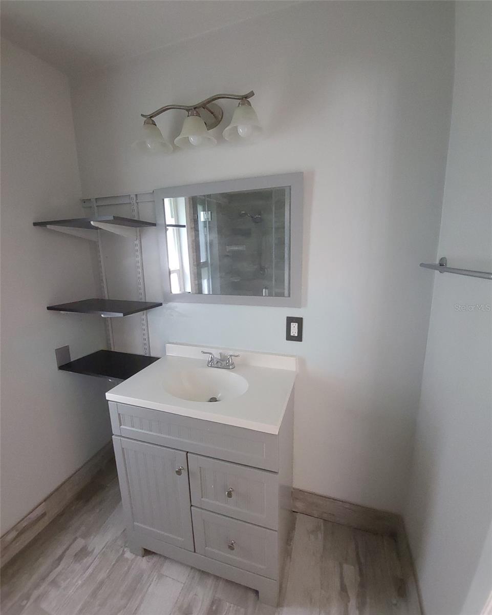 831 Sw 49th Ter Property Photo 18