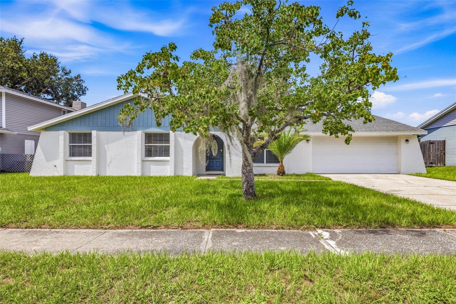 16506 Forestlake Dr Property Photo 1