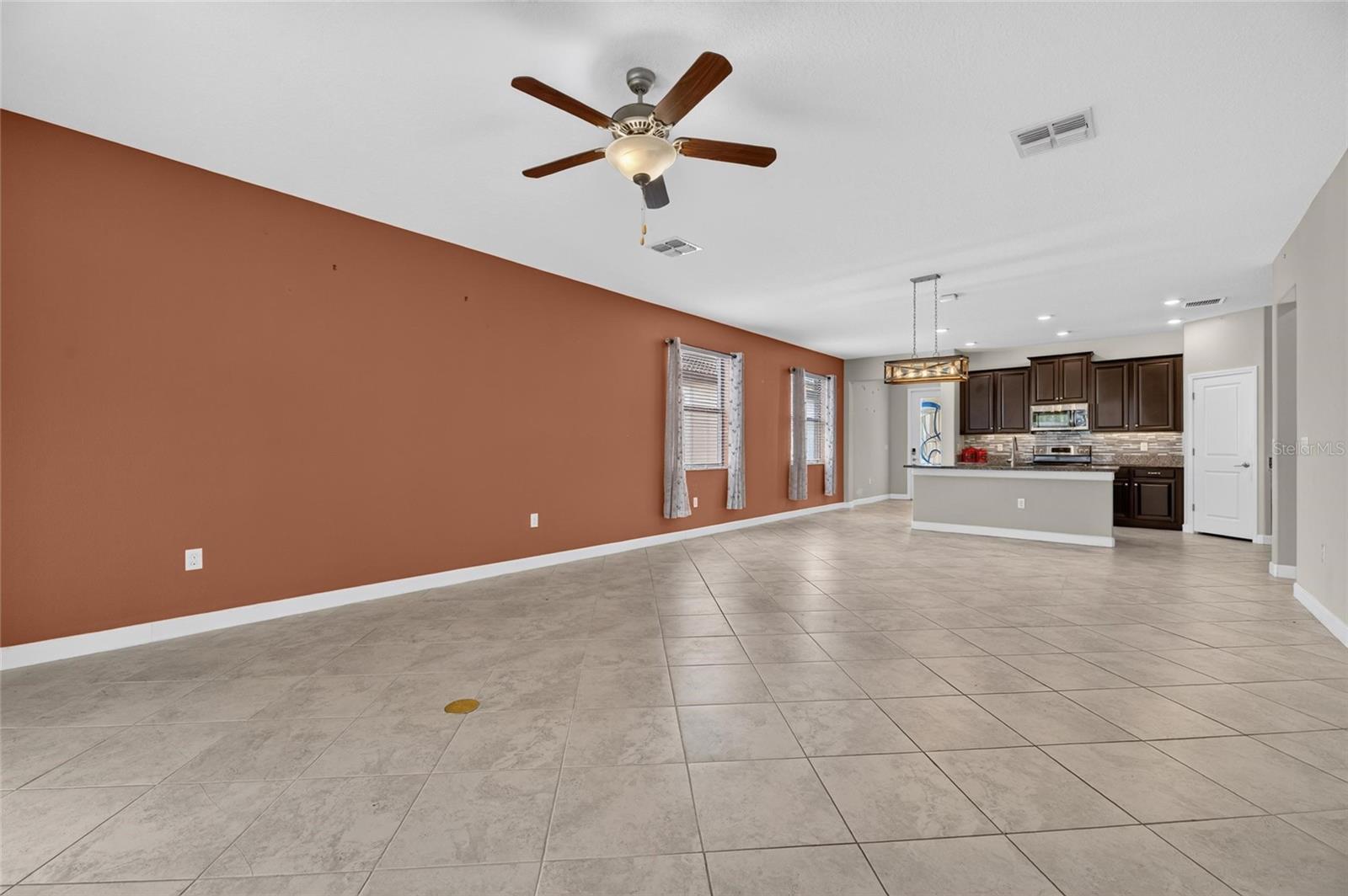 16836 Whisper Elm St Property Photo 24