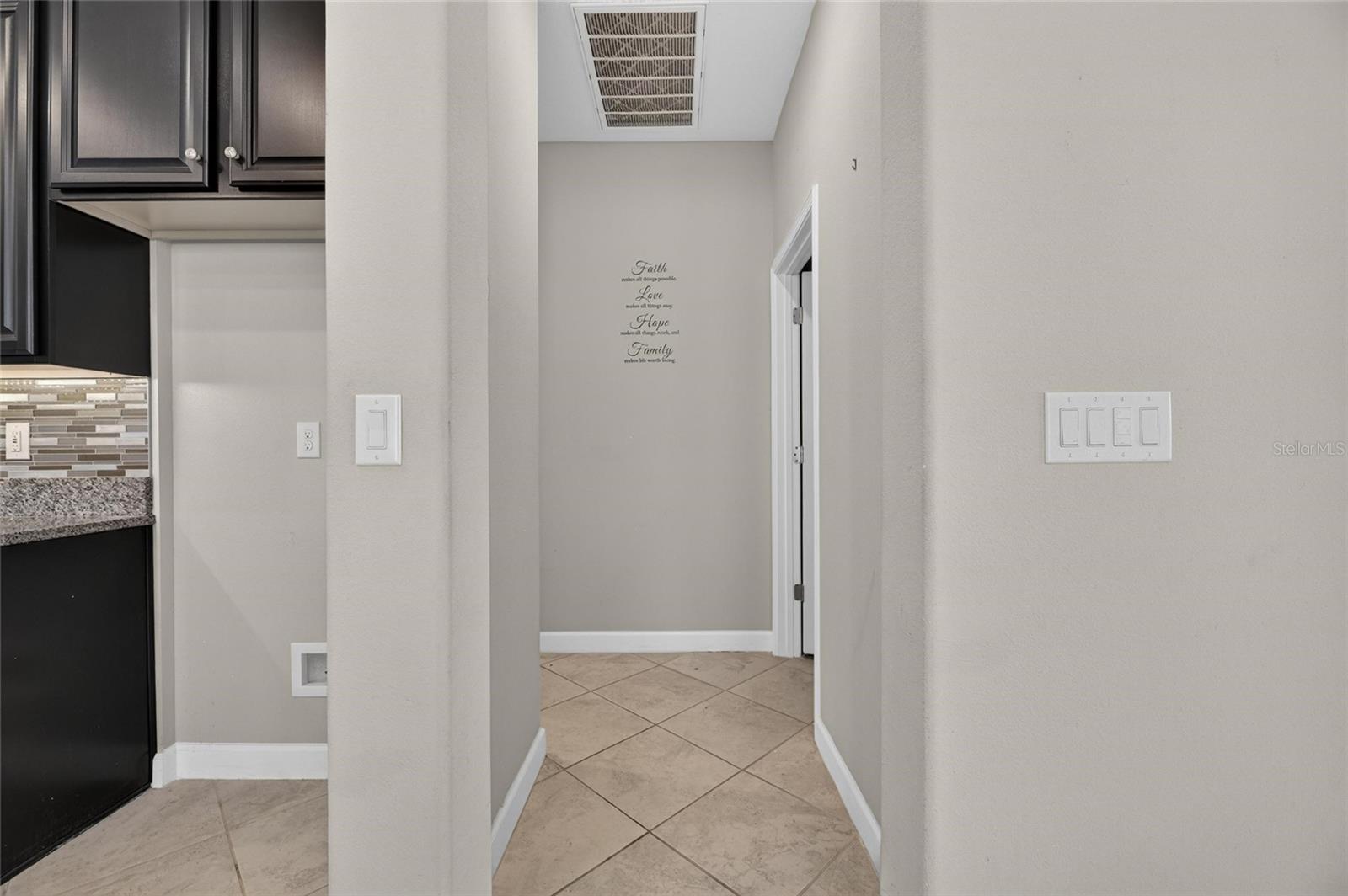 16836 Whisper Elm St Property Photo 32