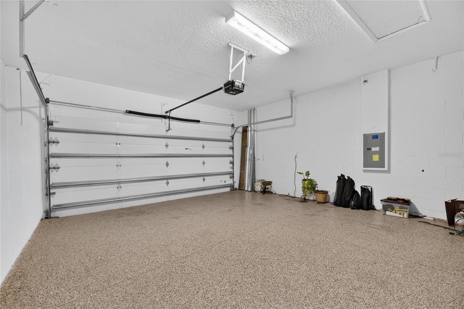 16836 Whisper Elm St Property Photo 39
