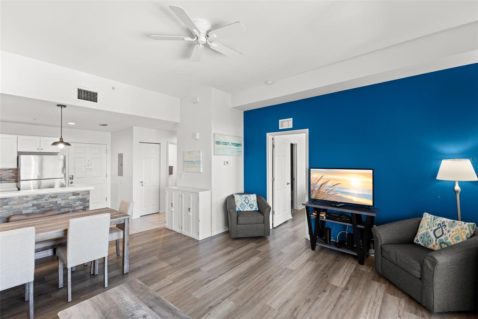 13101 Gulf Blvd #1605 Property Photo 15