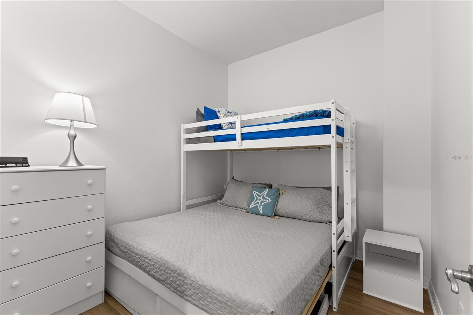13101 Gulf Blvd #1605 Property Photo 25