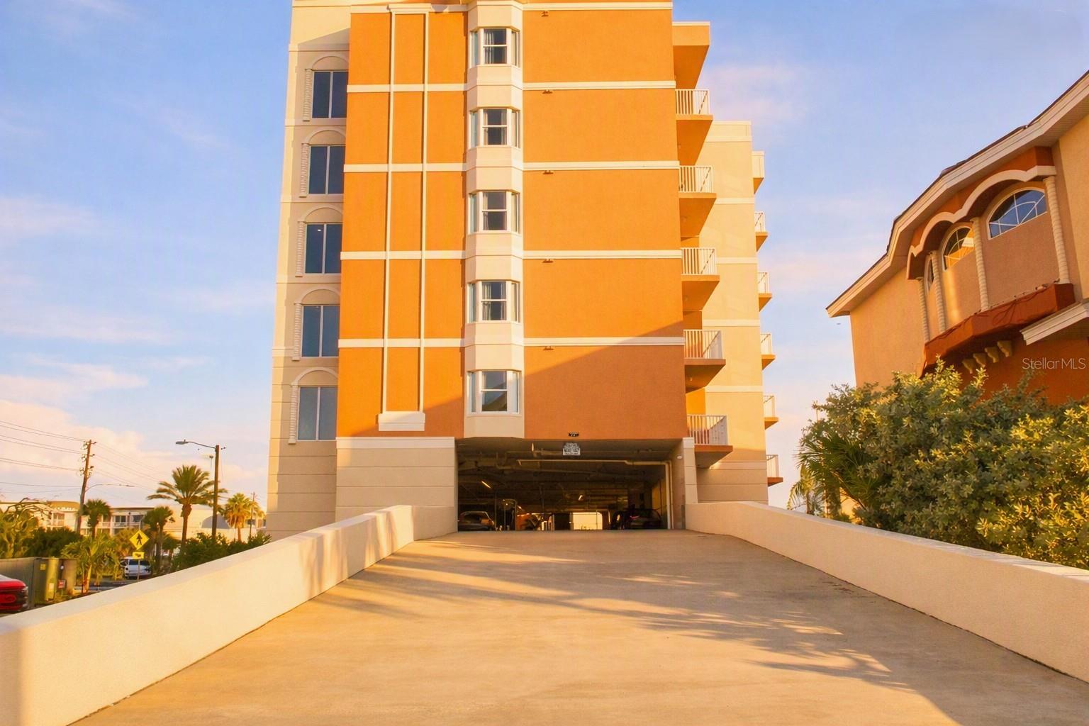 13101 Gulf Blvd #1605 Property Photo 28