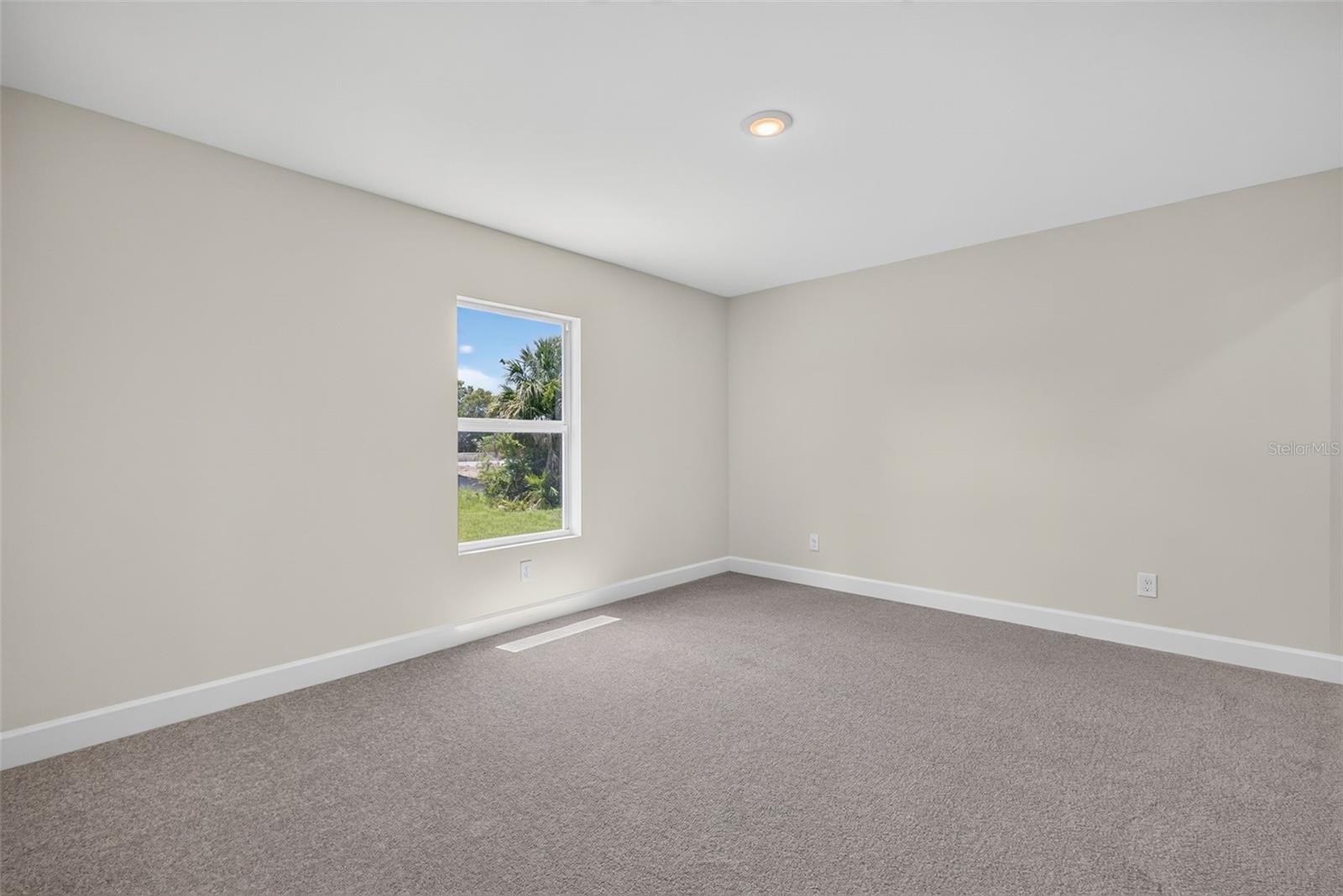 23429 Wickens Ave Property Photo 15