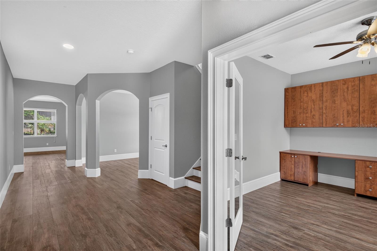 15718 Starling Dale Ln Property Photo 4