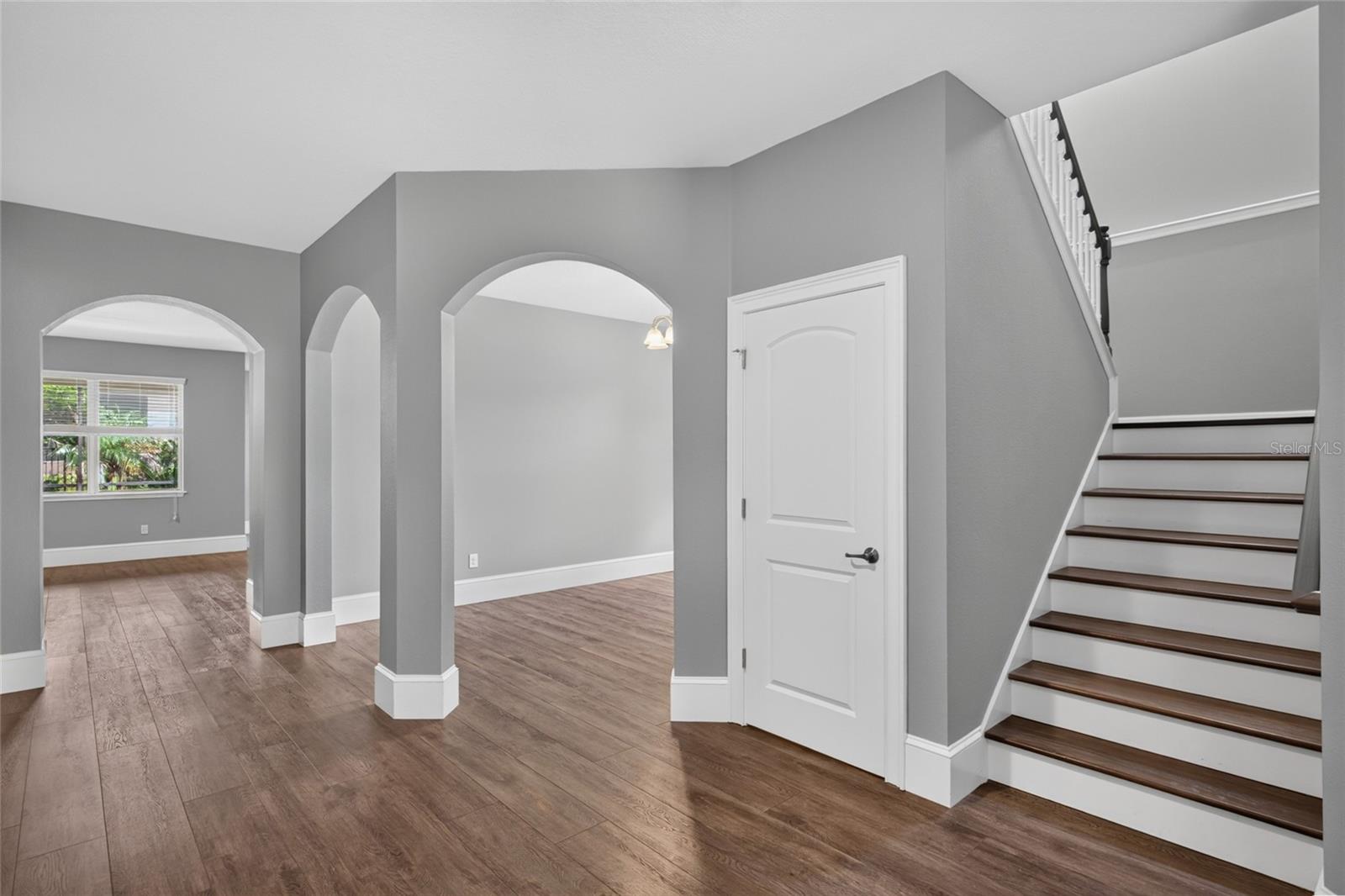 15718 Starling Dale Ln Property Photo 6