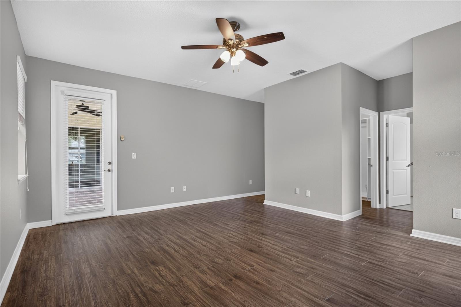 15718 Starling Dale Ln Property Photo 24