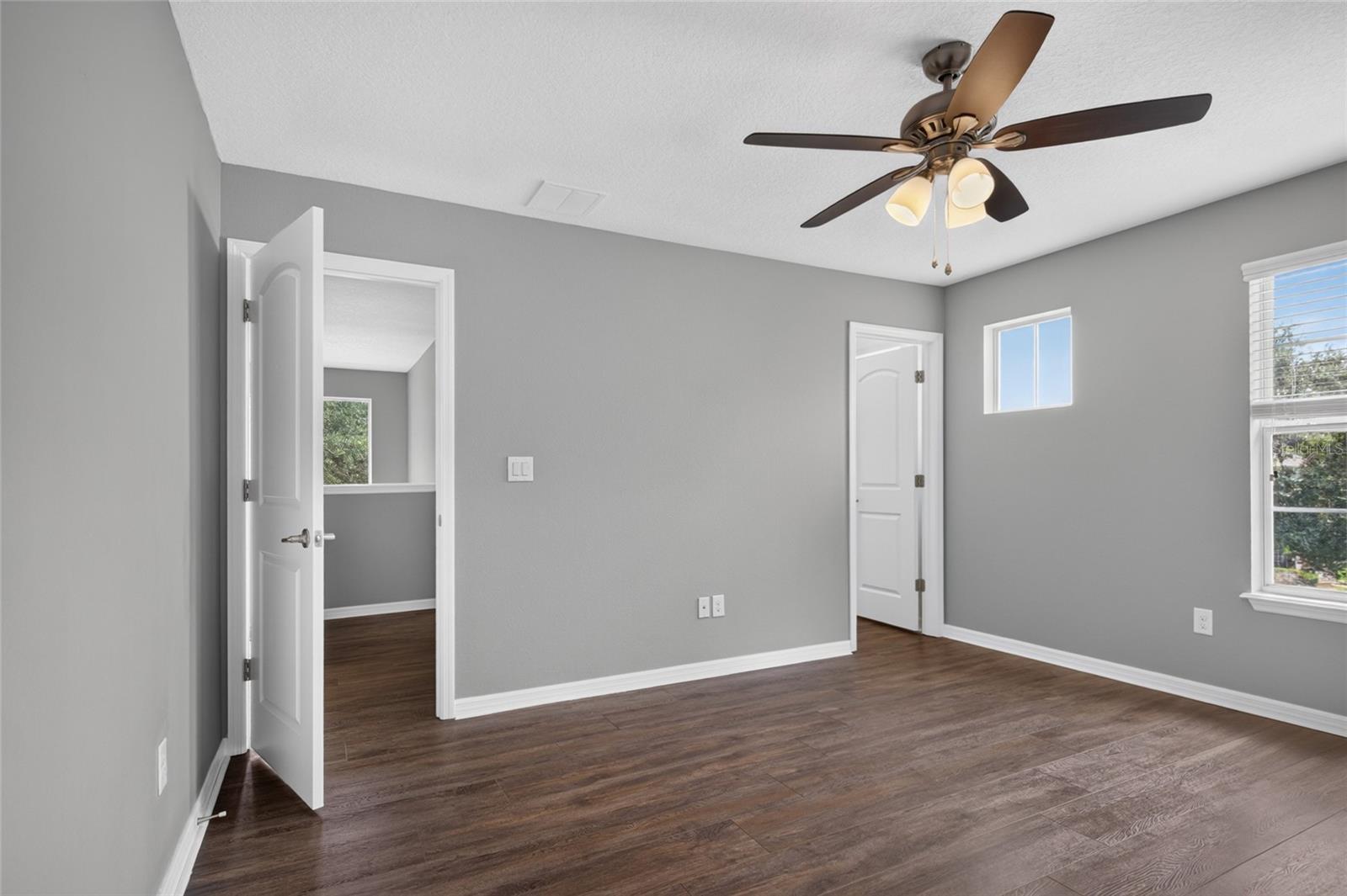 15718 Starling Dale Ln Property Photo 33