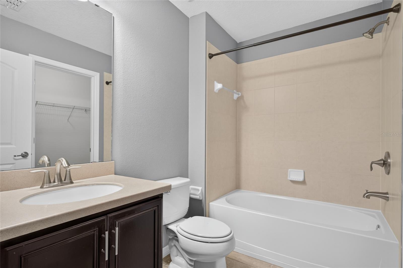 15718 Starling Dale Ln Property Photo 39