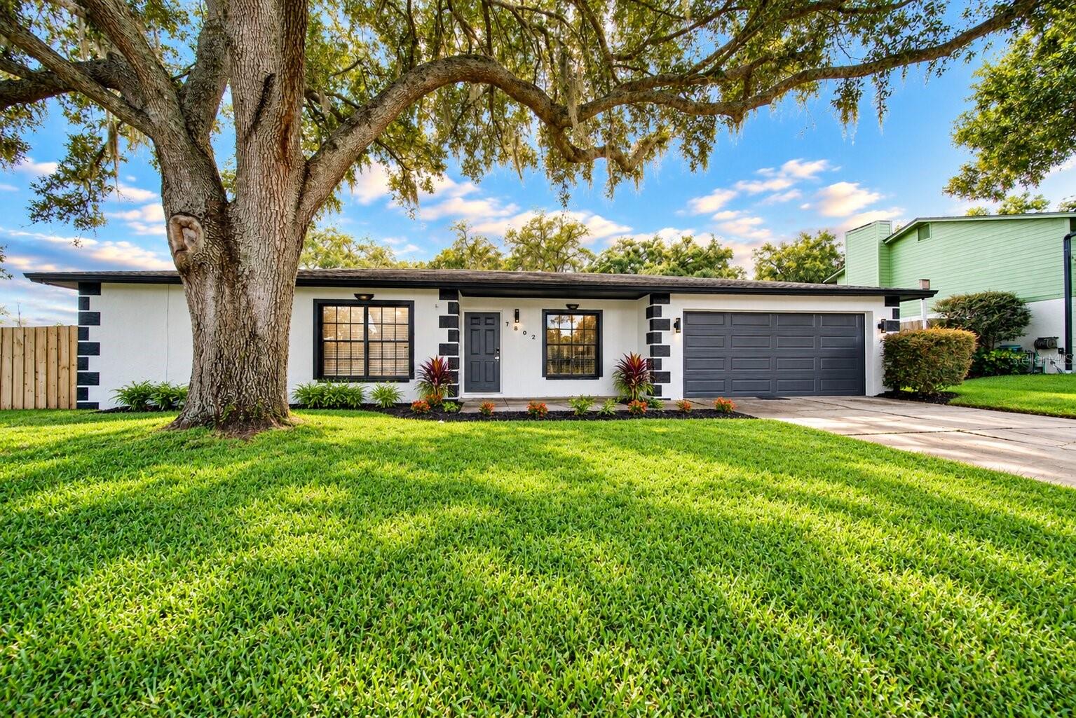 7802 River Ridge Dr Property Photo 1
