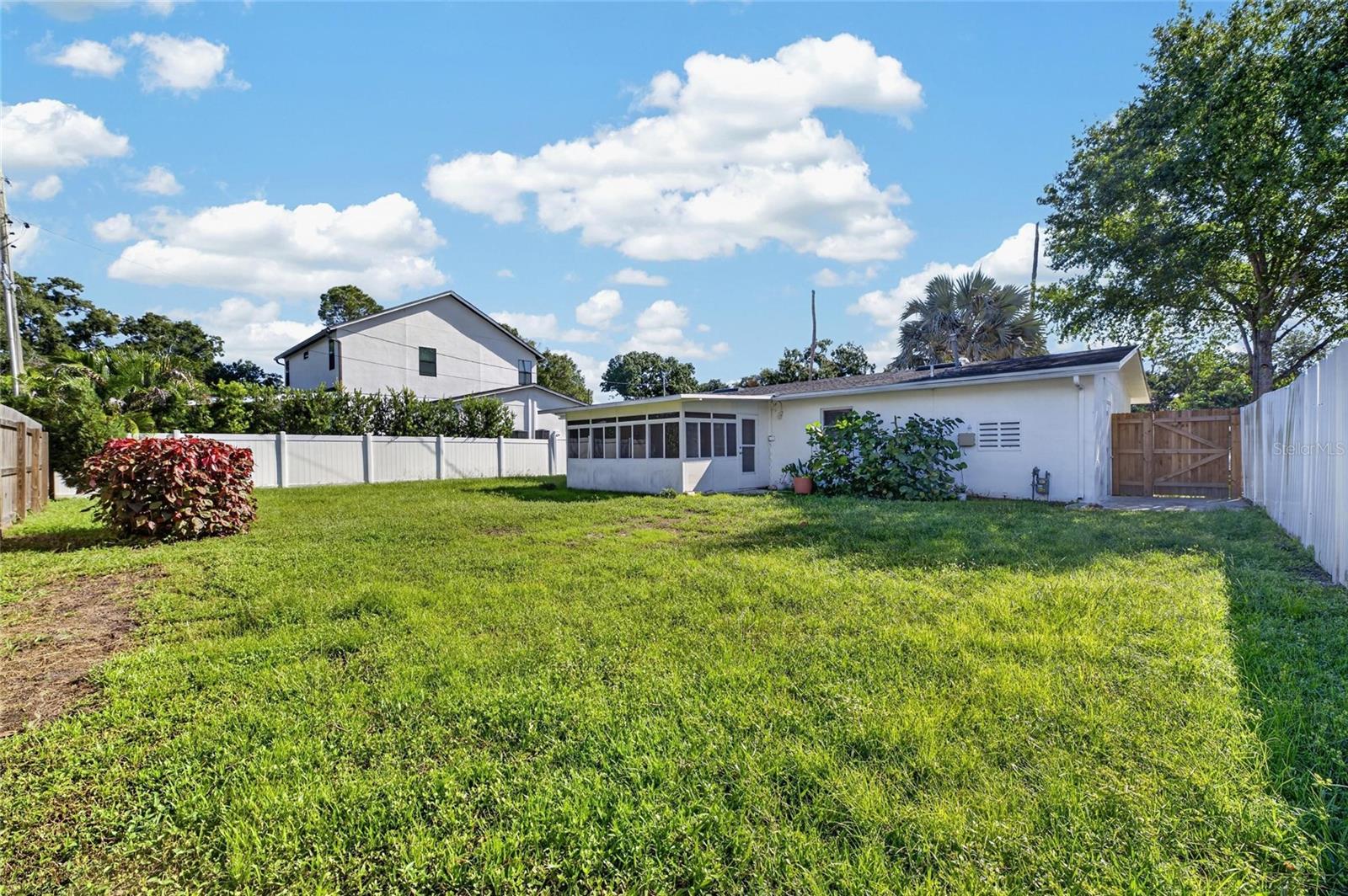 4511 S Gaines Rd Property Photo 41