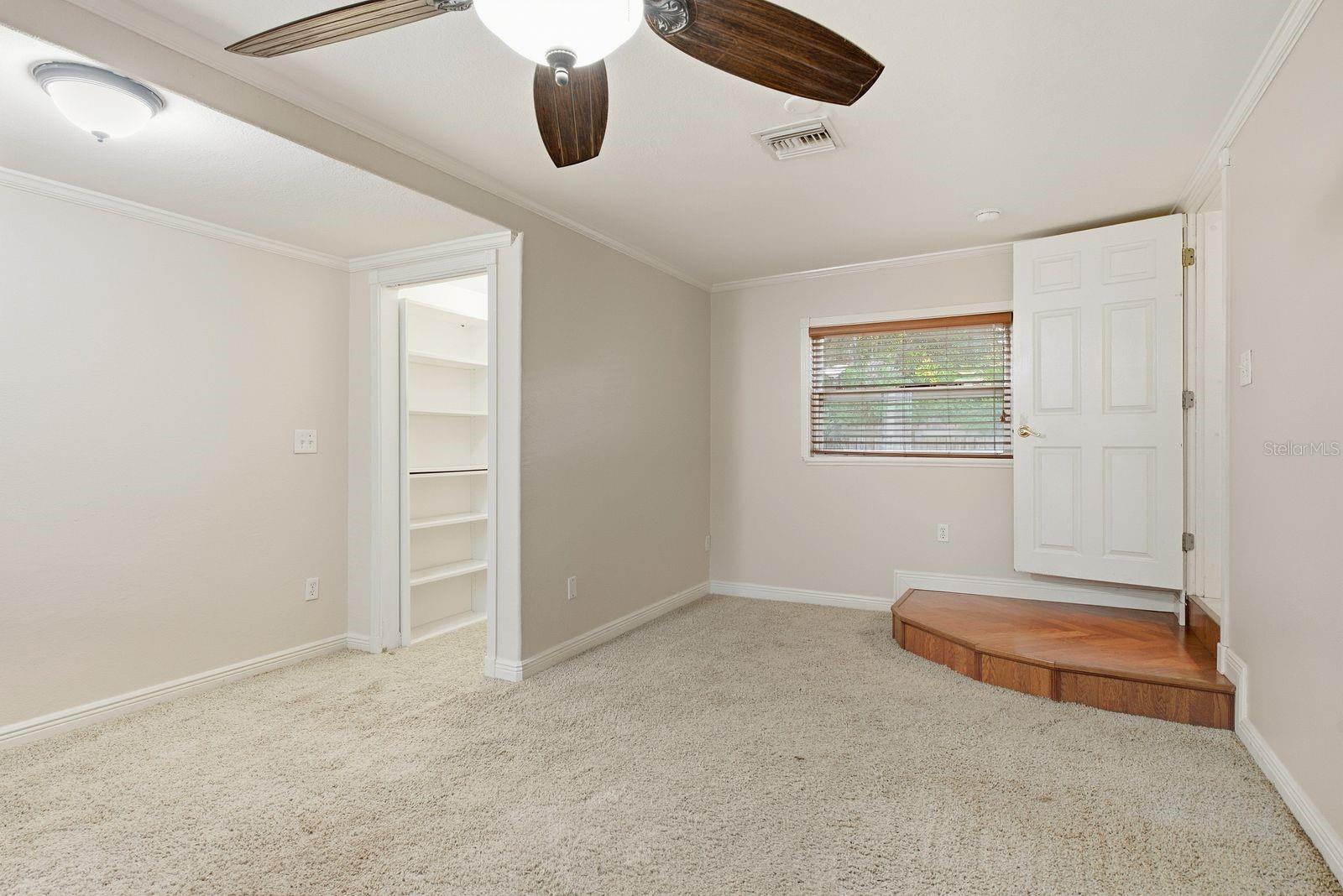 6144 Jefferson St Property Photo 20