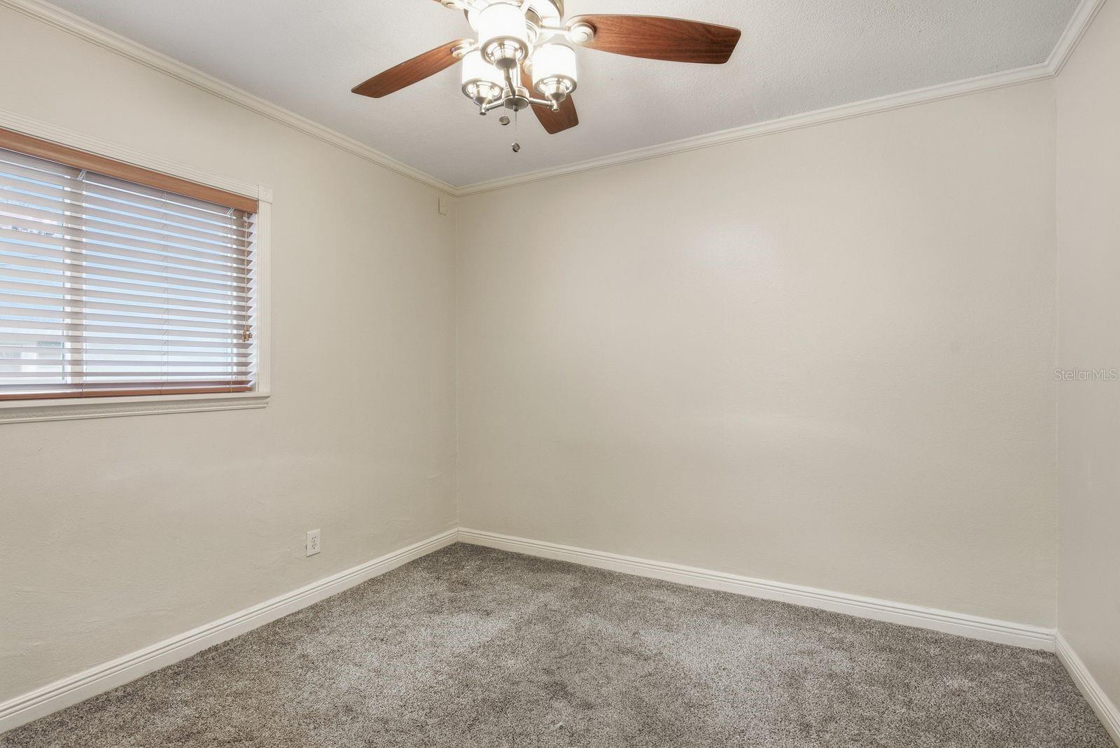 6144 Jefferson St Property Photo 24