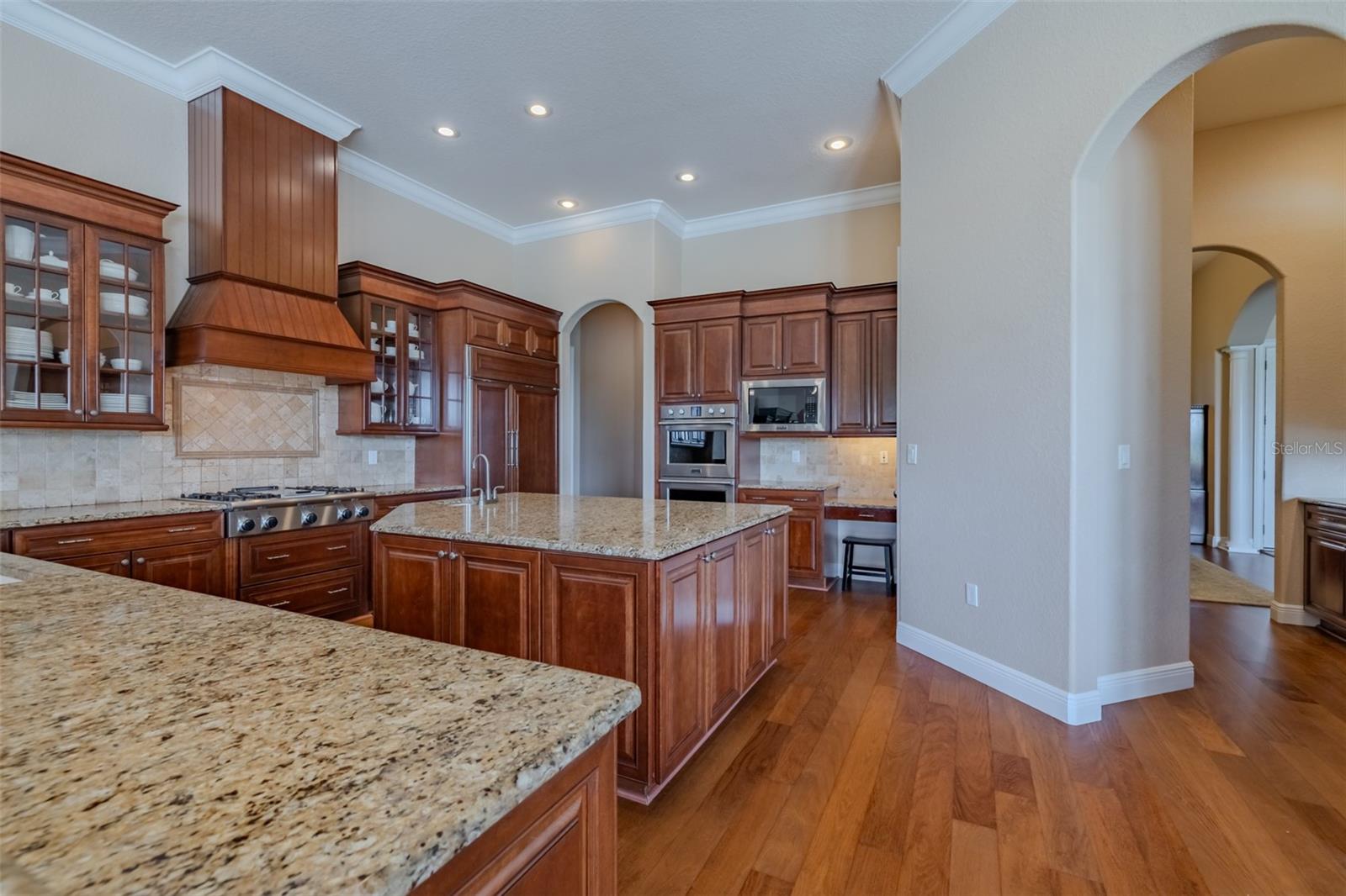 10501 Broadland Pass Property Photo 14
