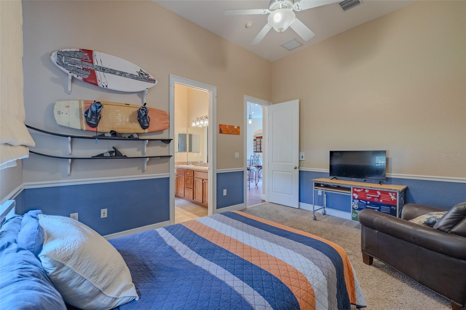 10501 Broadland Pass Property Photo 45