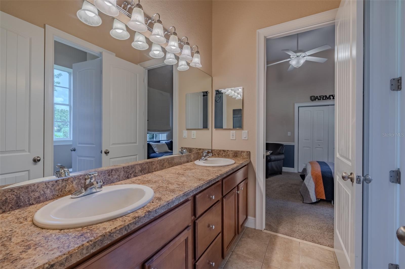 10501 Broadland Pass Property Photo 46