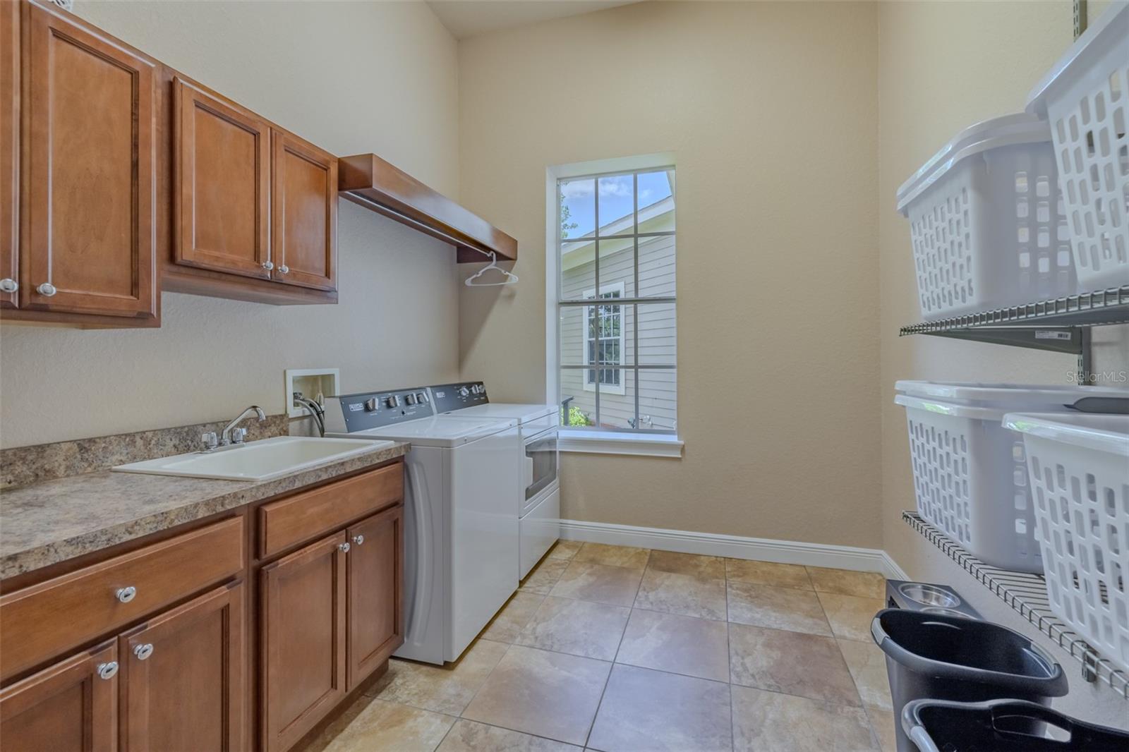 10501 Broadland Pass Property Photo 57