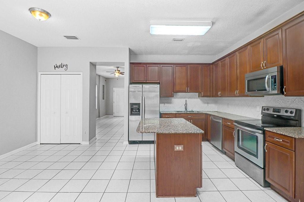 9228 Stone River Pl Property Photo 12