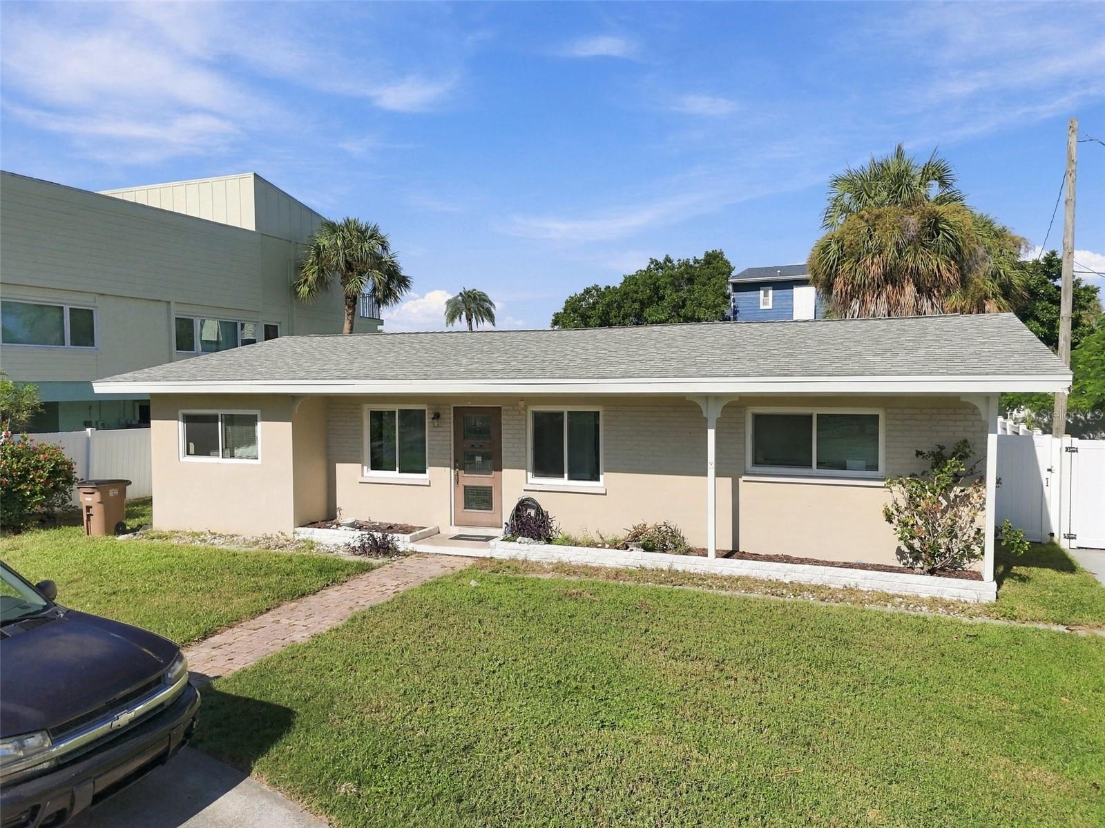 1604 1st St Property Photo 25