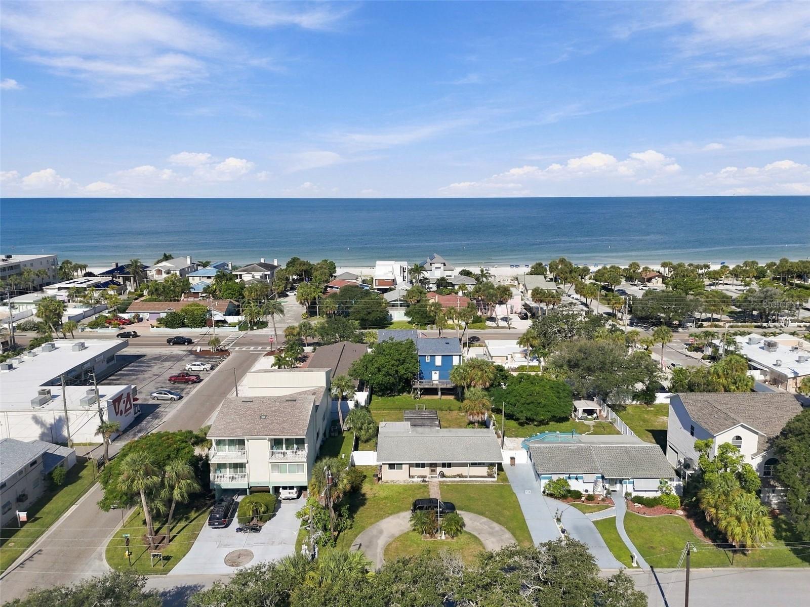 1604 1st St Property Photo 34