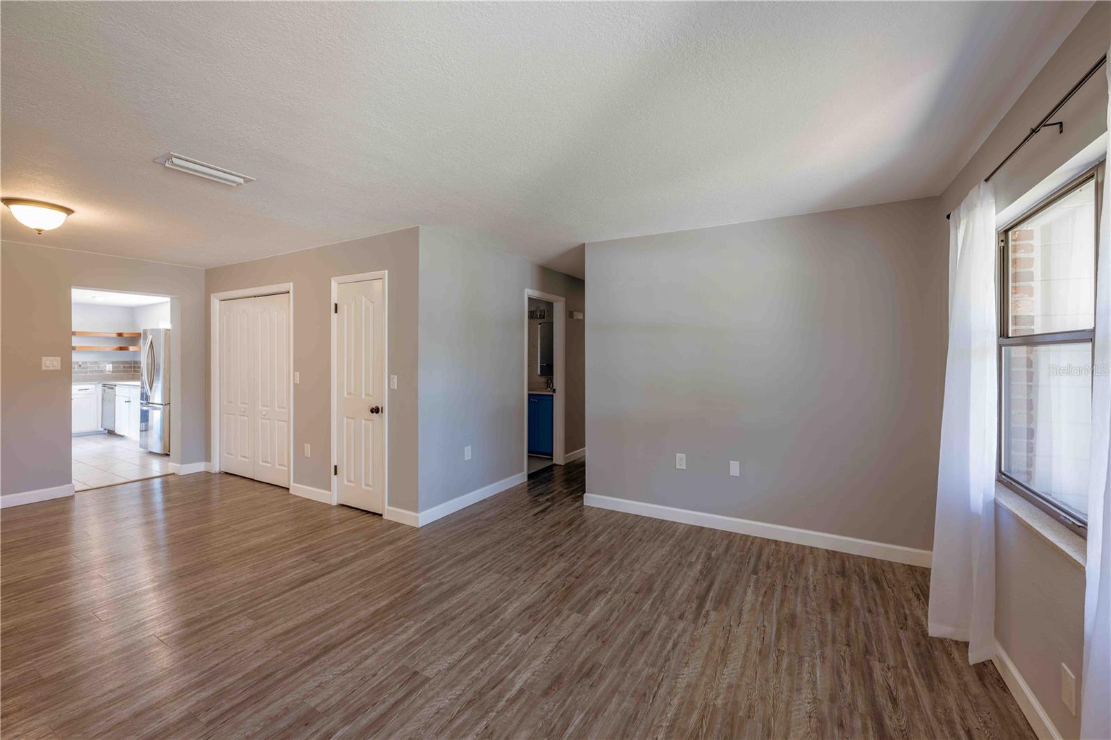 206 James St Property Photo 4