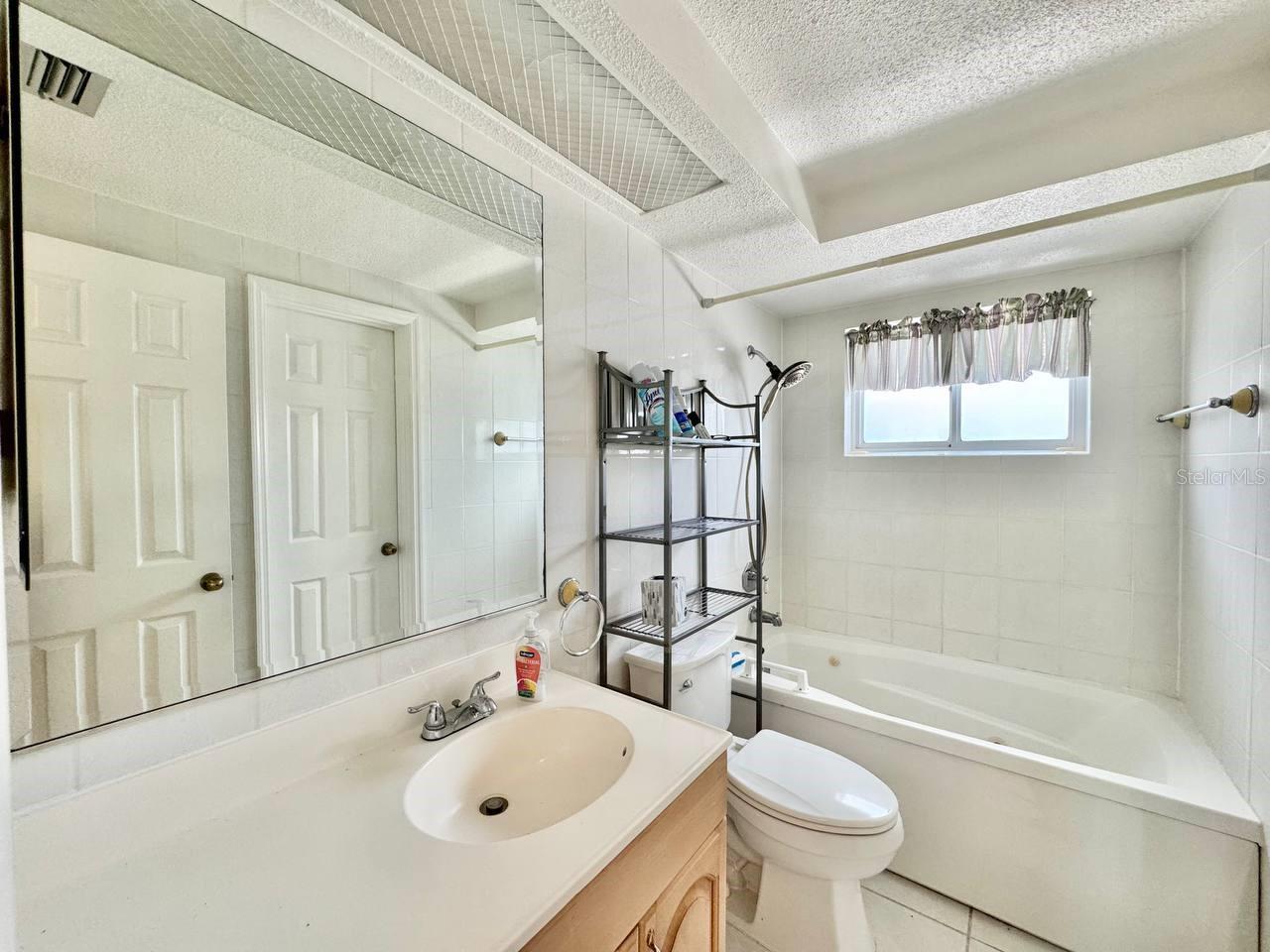 3131 Roxbury Dr Property Photo 19
