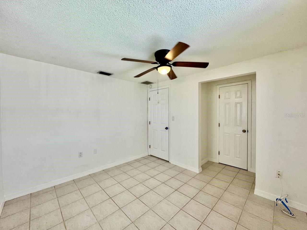 3131 Roxbury Dr Property Photo 22