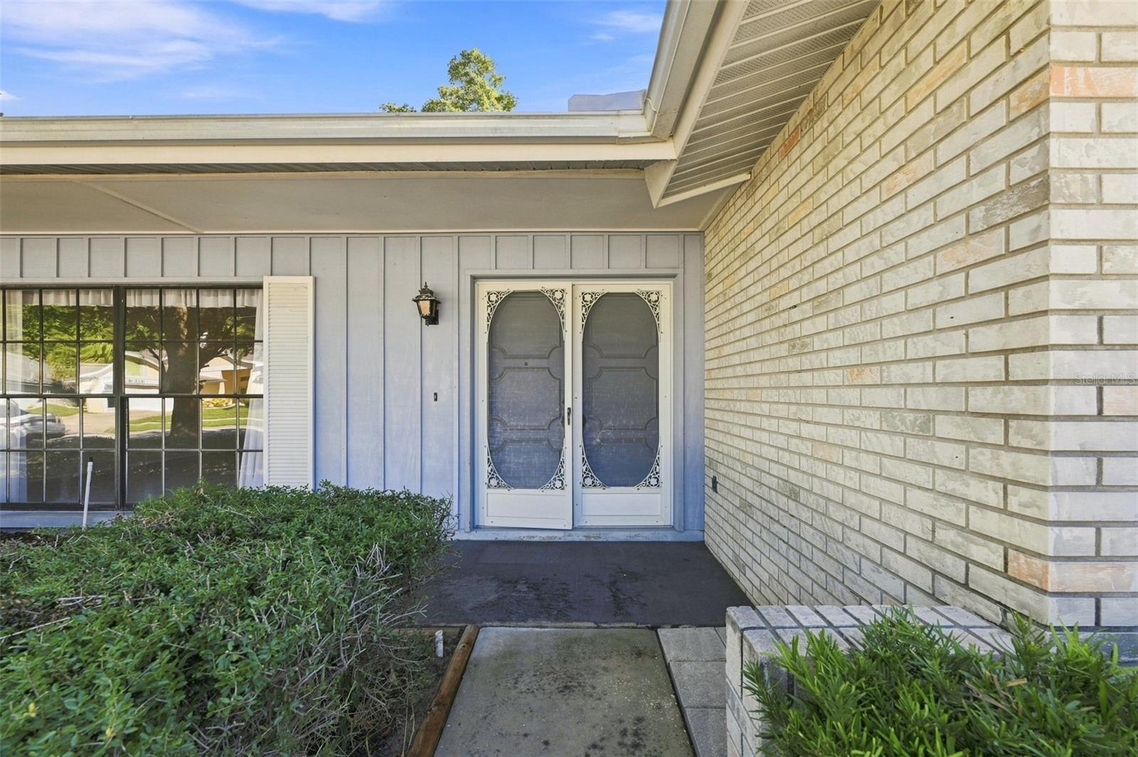 13300 Shadberry Ln Property Photo 6
