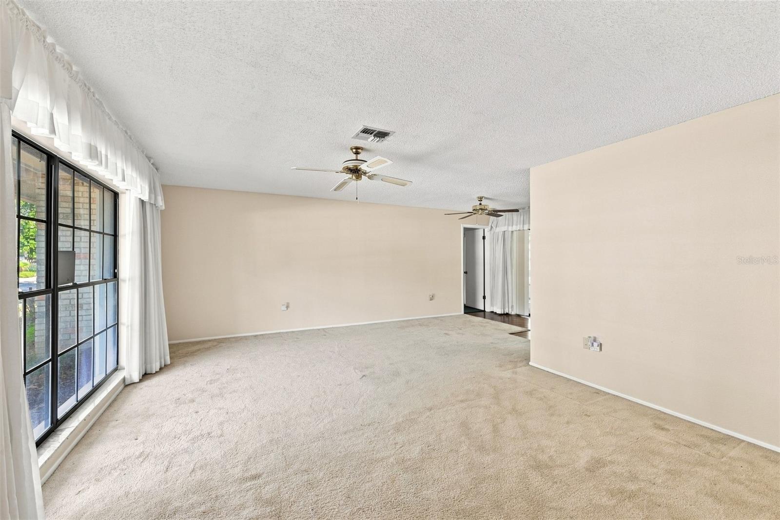 13300 Shadberry Ln Property Photo 8