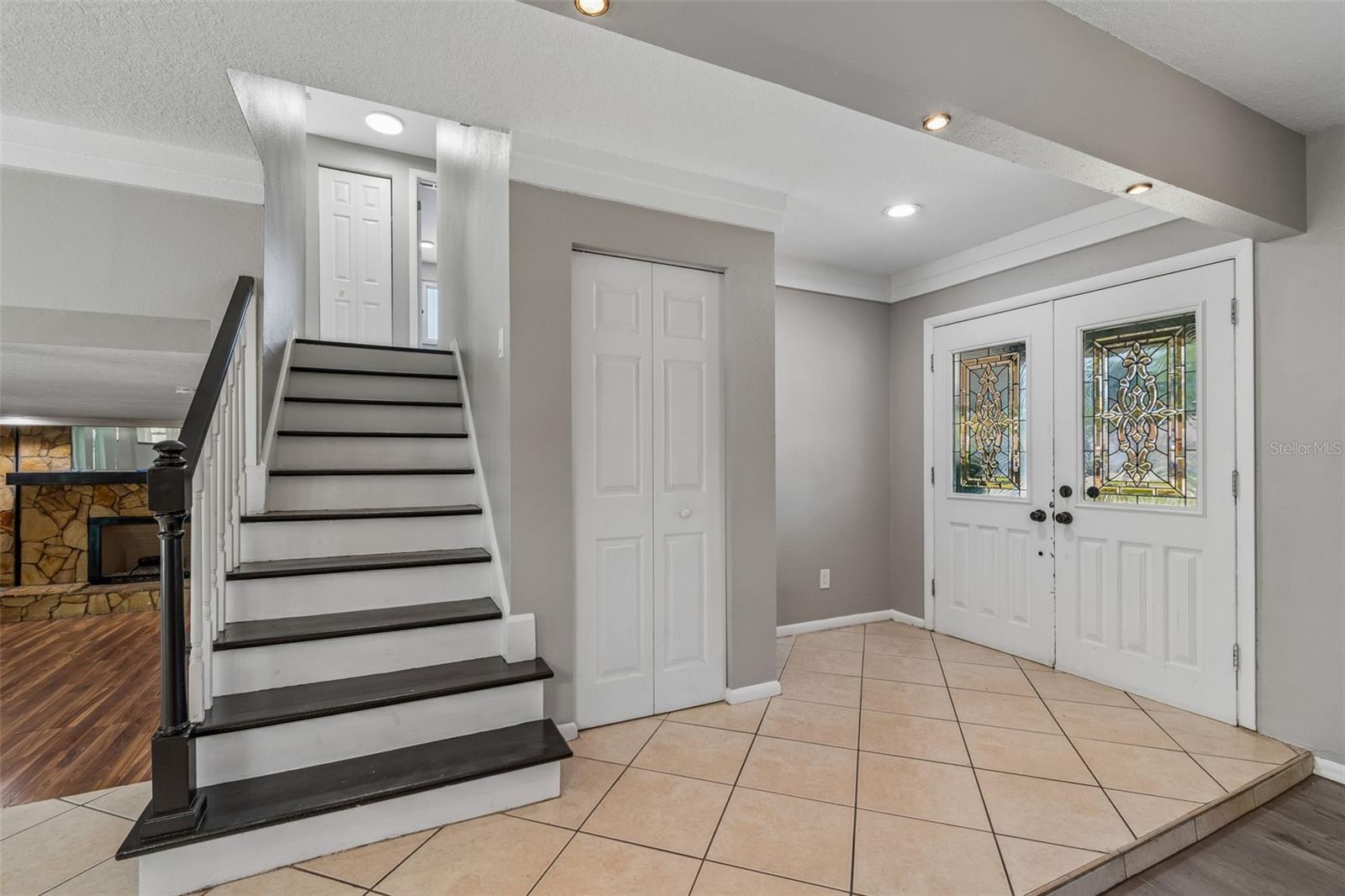 7111 Gateway Ct Property Photo 7