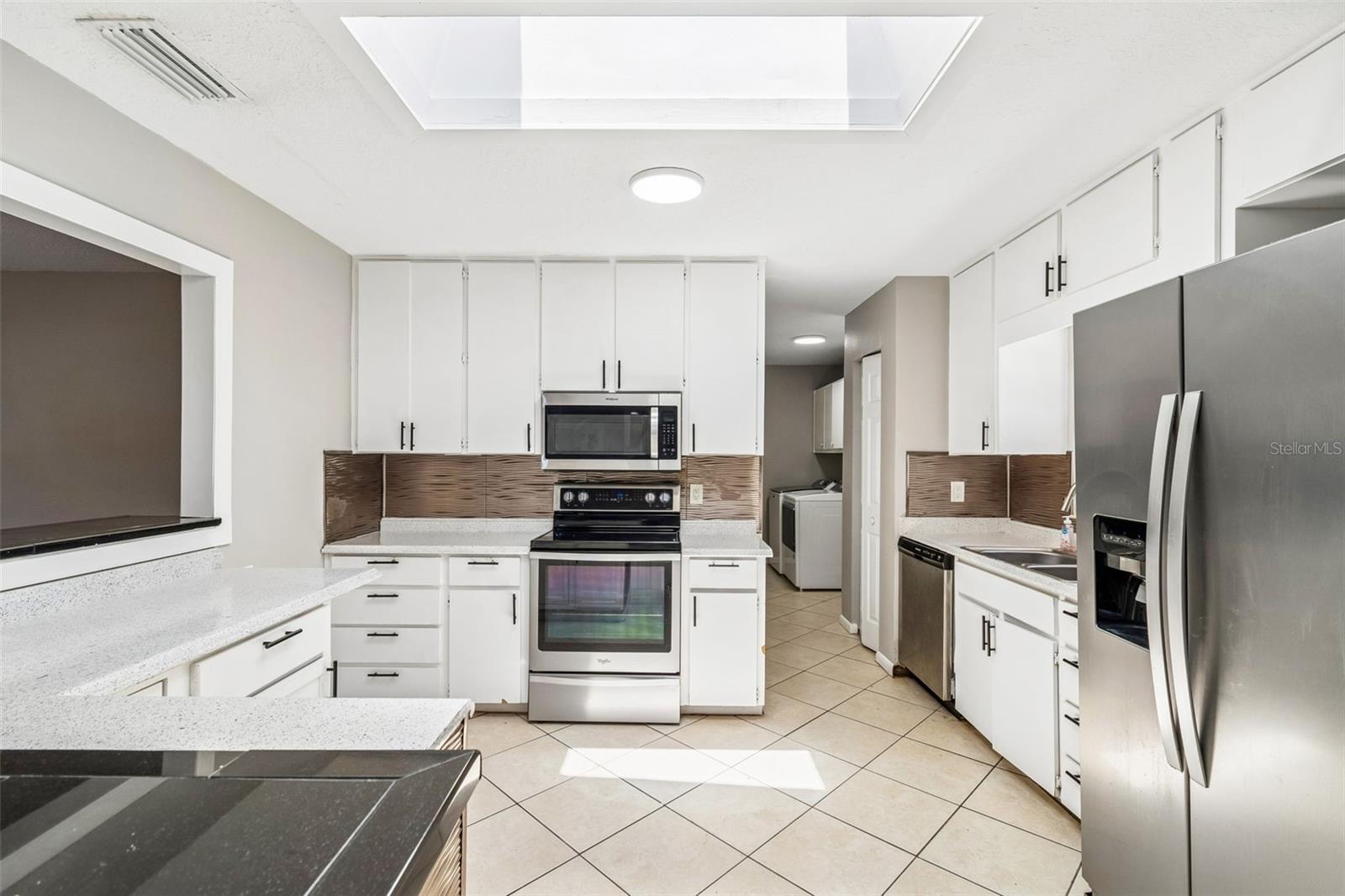 7111 Gateway Ct Property Photo 20