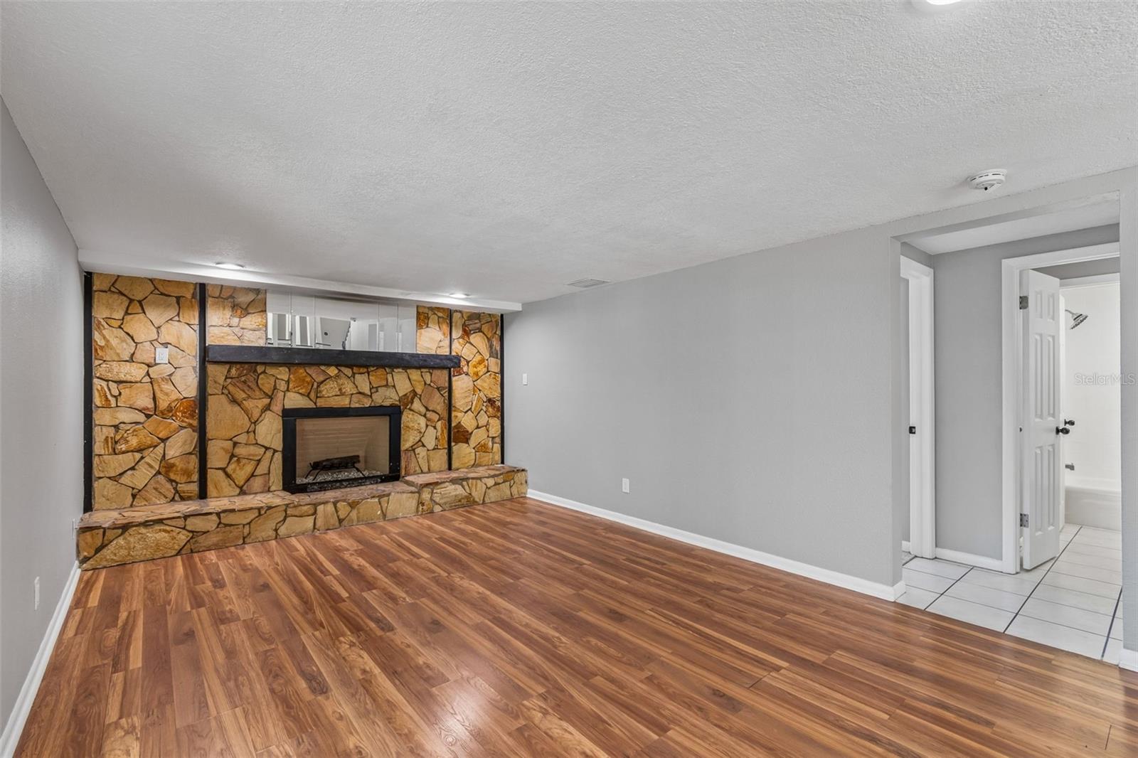 7111 Gateway Ct Property Photo 33