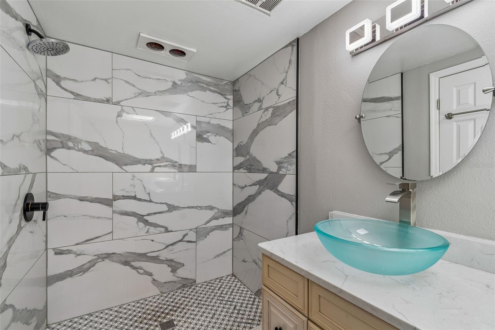 7111 Gateway Ct Property Photo 45