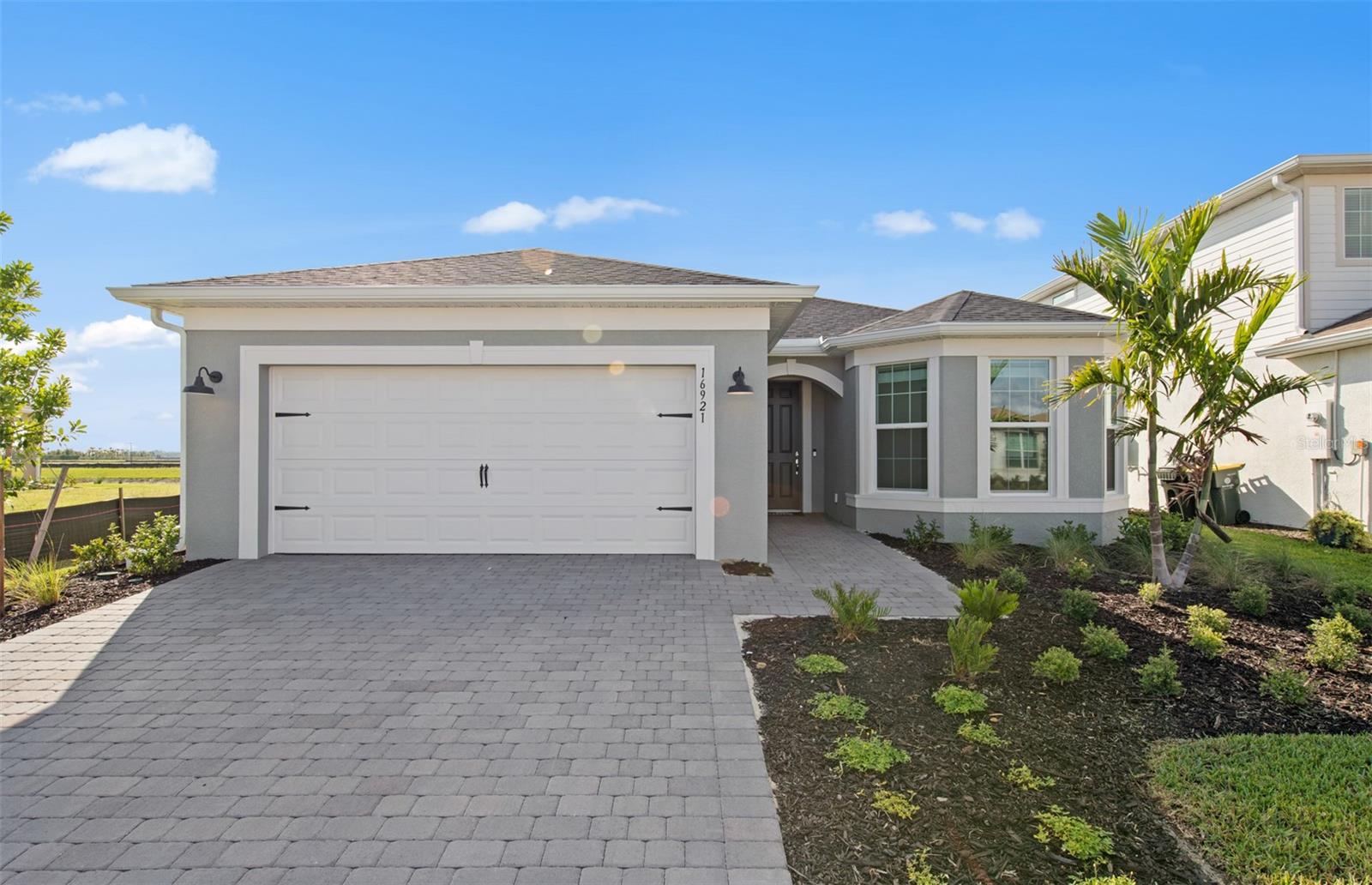 2820 Winding Creek Trl Property Photo 1